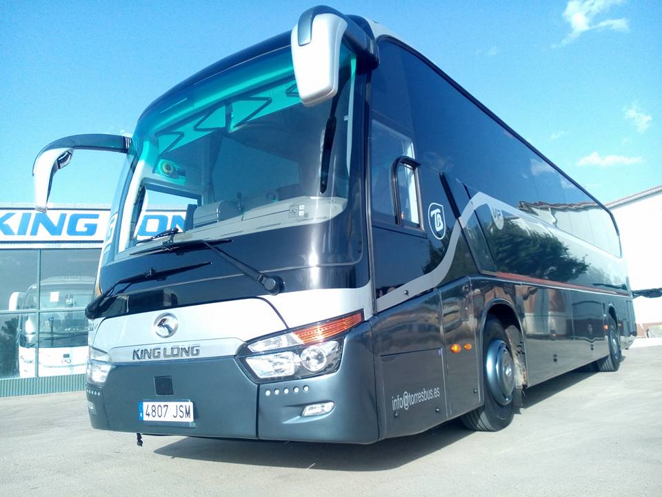 Alquiler de autobuses y autocares en Madrid para excursiones y eventos
